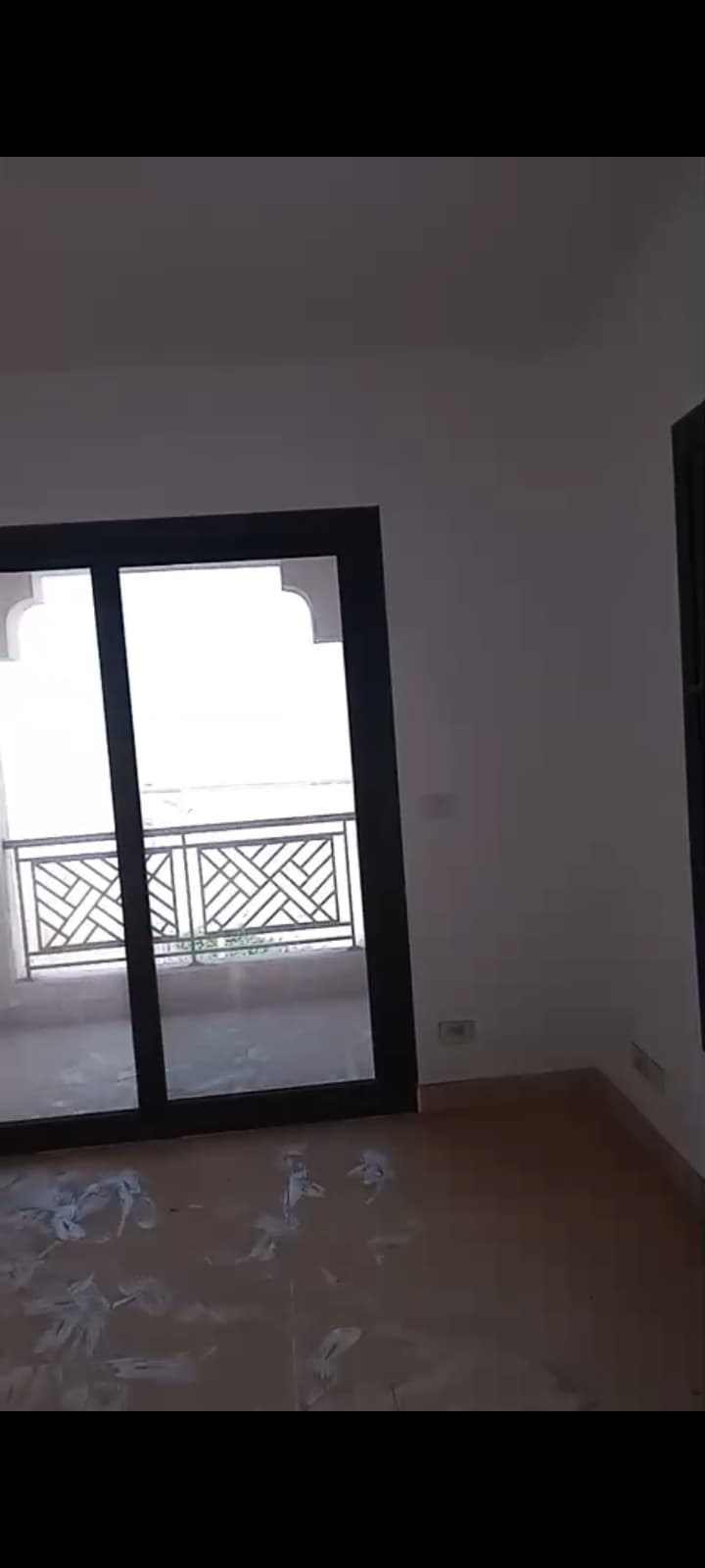 شقة للبيع بكمبوند سيليا